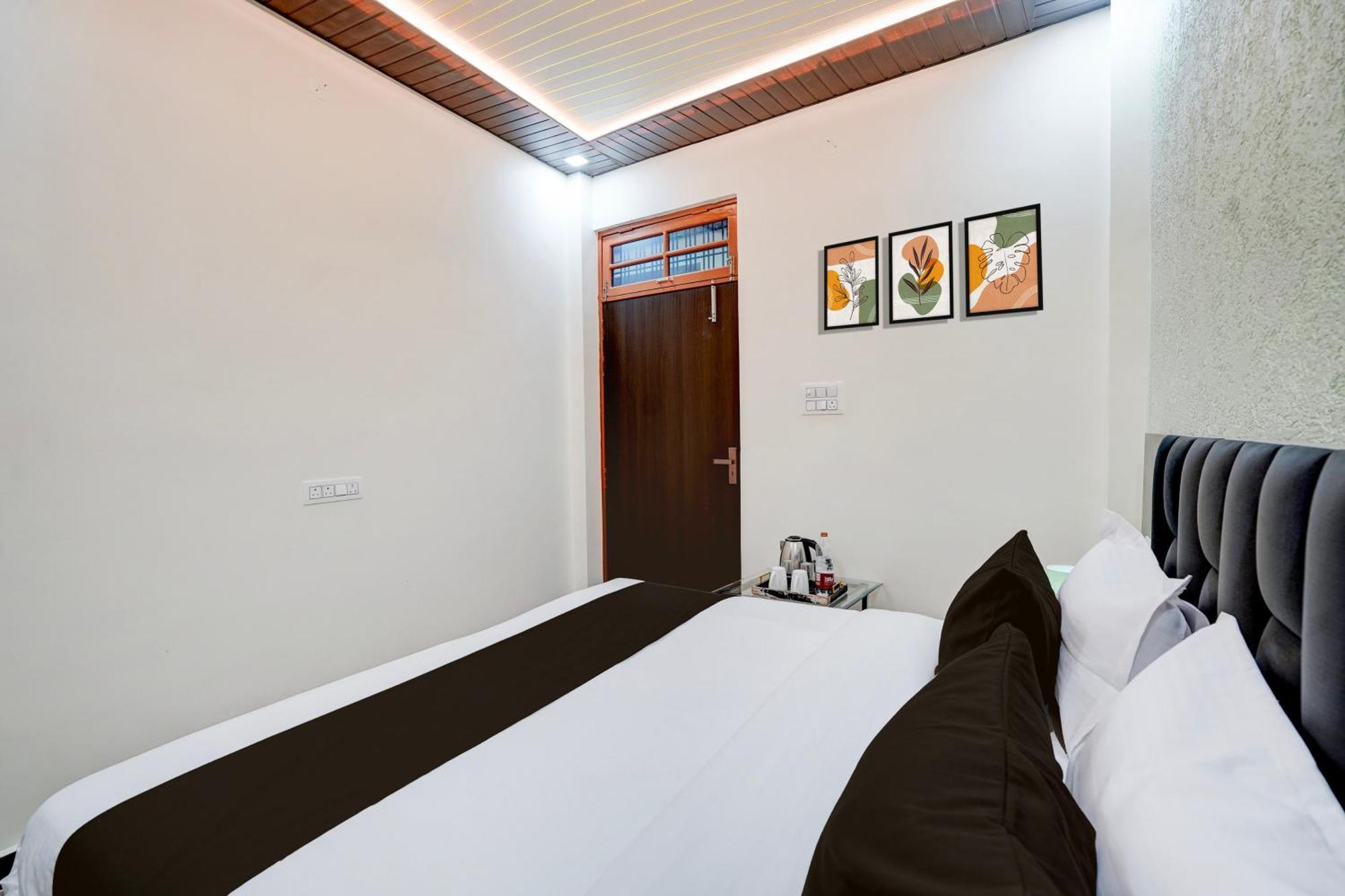 Hotel O Snerola Family Bhauli